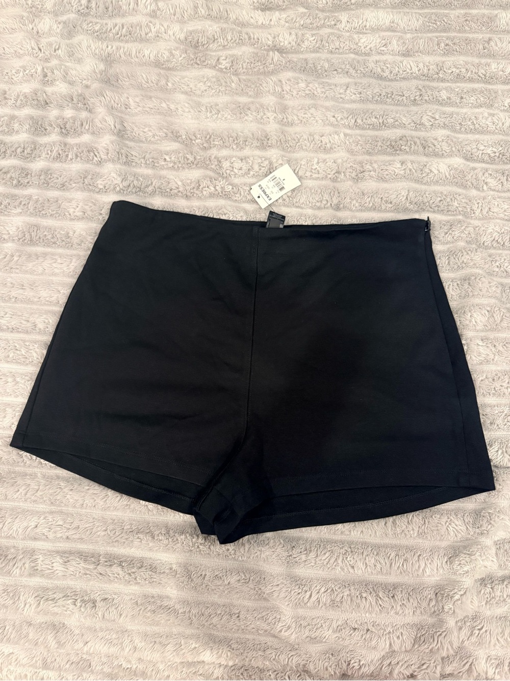 Express Black Stretch Shorts NWT 8